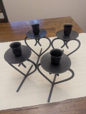 Black Heart-Shaped Metal 2 2-Arm Candle Holder